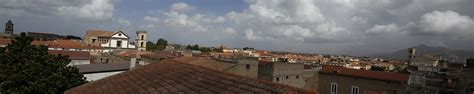 Panorama di Marcianise con elementi automobilistici