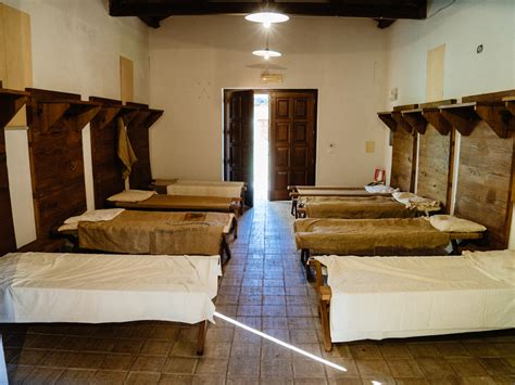 Foto d'epoca di un campo di internamento giapponese negli Stati Uniti