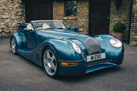Morgan Aero 8 vista frontale
