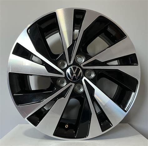 Volkswagen Polo 2007 con cerchioni originali