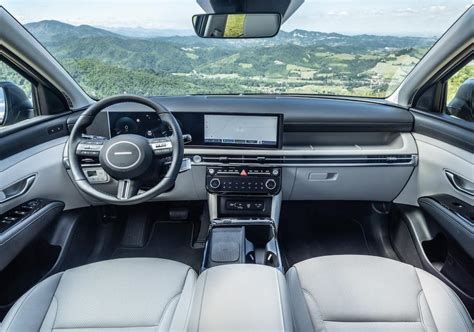 Hyundai Tucson abitacolo