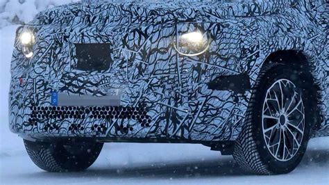 Schizzo storico di un veicolo a trazione integrale Mercedes-Benz