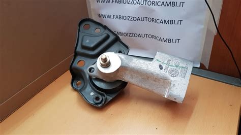 Supporto motore auto