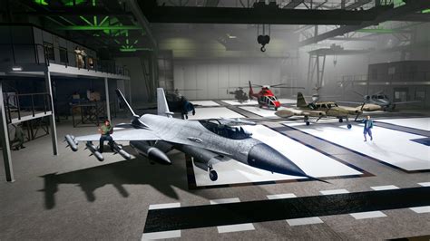 Immagine di un hangar in GTA Online con diversi aerei parcheggiati