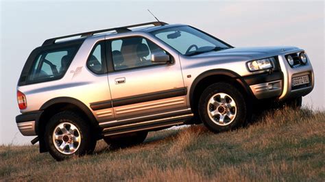 Prezzi e configurazioni della Opel Frontera