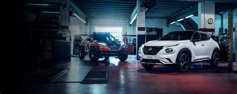 Nissan Juke in un garage