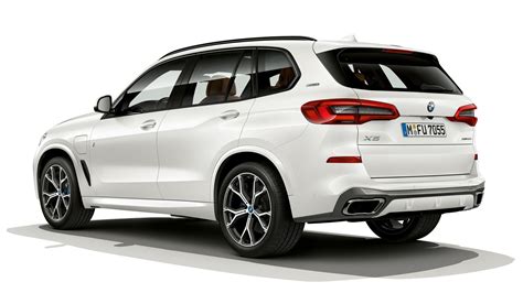 BMW X5 xDrive45e in modalità elettrica