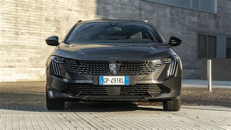 Frontale della Peugeot 508 Hybrid