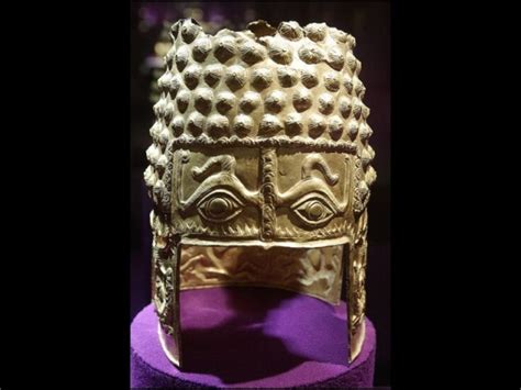 Elmo d'oro di Cotofeneşti, manifattura tracia
