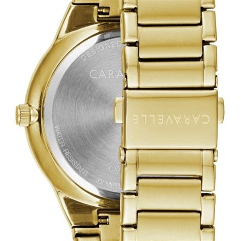 Dettaglio quadrante orologio con moneta Caravelle