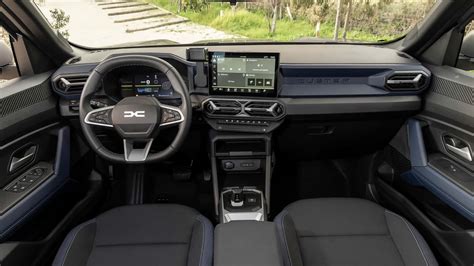 Interni Dacia Duster terza generazione