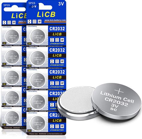 Batteria a bottone CR2032, tipo comune per chiavi keyless