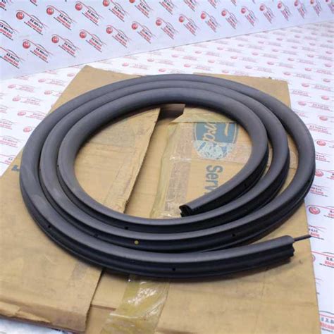 Guarnizione porta Ford Kuga
