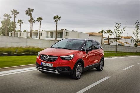 Sistema di assistenza alla guida Opel Crossland X