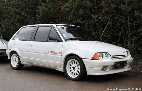Citroën AX Sport Superproduction in gara