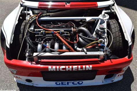 Dettaglio del motore della Citroën AX Sport Superproduction