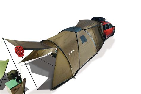 Dacia Sandero Stepway con tenda parasole InNature