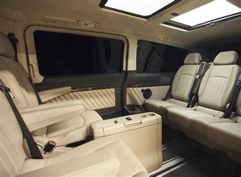 Mercedes Viano Ambiente in esterni