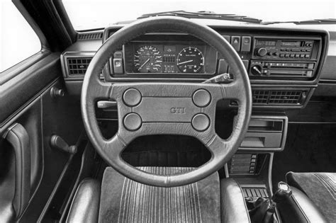 Interni Volkswagen Golf GTI 16V