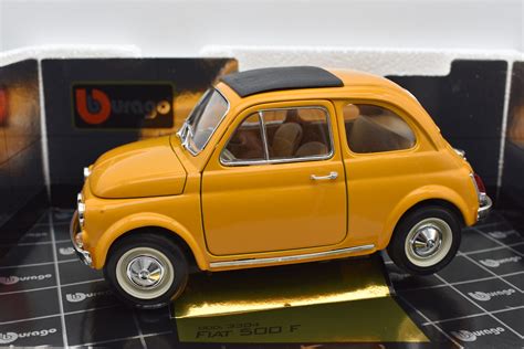 Collezione di modellini Toyota, inclusi Supra e Land Cruiser