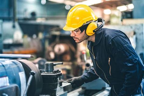 Sicurezza sul lavoro in officina meccanica
