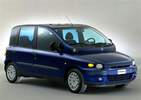 Confronto dimensioni Fiat Multipla e concorrenti