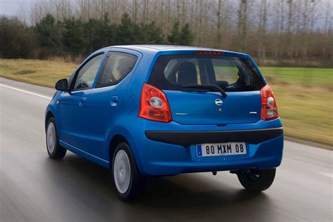 Nissan Pixo in città