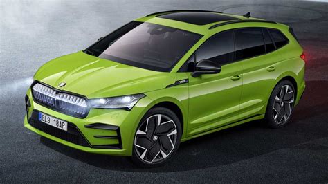Illustrazione concettuale di un SUV ŠKODA che emerge dall'interfaccia di Spotify