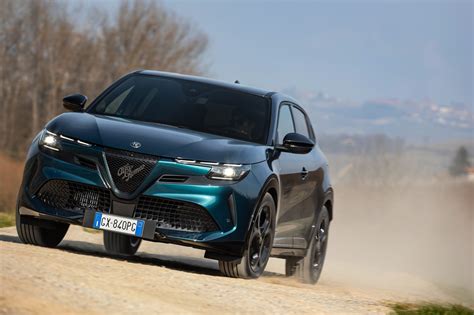 Schema comparativo dei marchi Alfa Romeo, Fiat, Lancia