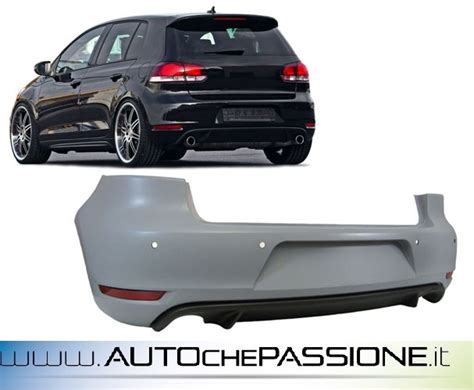 Volkswagen Golf 6 con diffusore posteriore sportivo