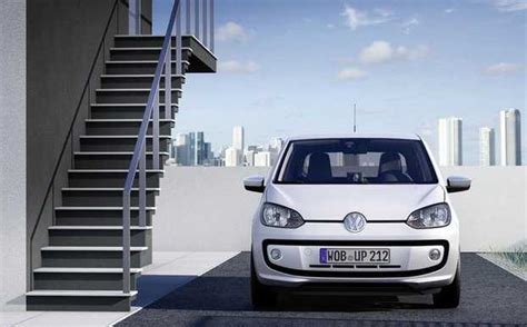 Volkswagen Eco Up! a metano in un contesto urbano