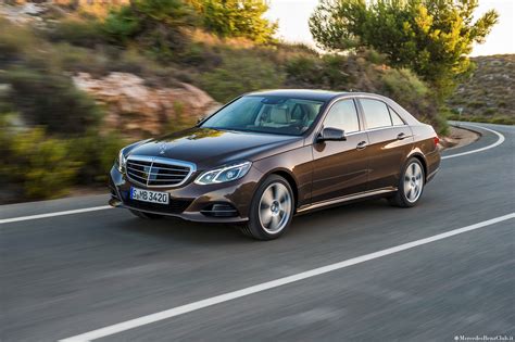 Mercedes-Benz Classe E W212 motore