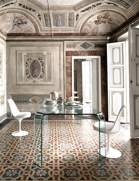 Galleria di tavoli iconici Molteni&C