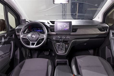 Renault Kangoo interni allestimento