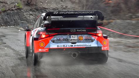 Ott Tänak alla guida della Hyundai i20 N Rally1