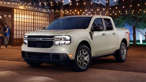 Ford Maverick in ambiente urbano