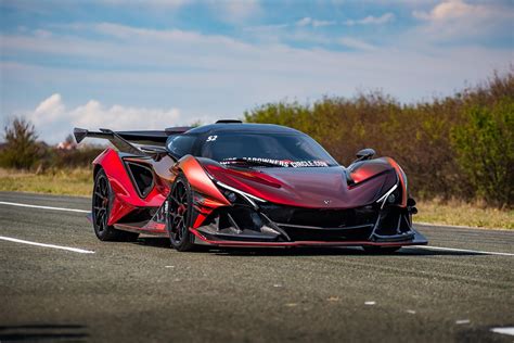 Apollo Intensa Emozione in pista