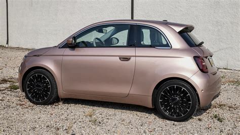 Fiat 500 Nuova in Rose Gold