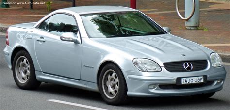 Mercedes-Benz SLK R170 vista frontale