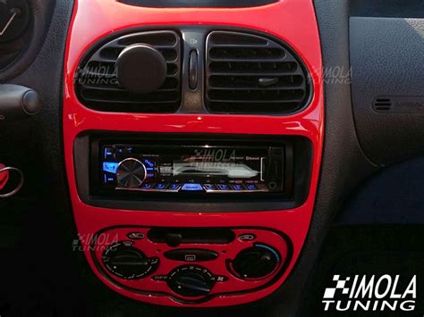 Cruscotto Peugeot 206 con evidenziati i connettori