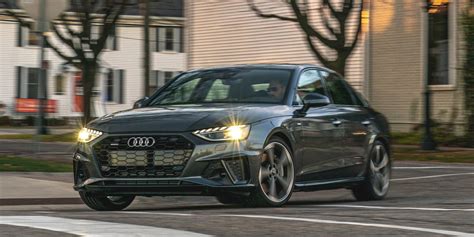 Audi A4 Quattro design esterno