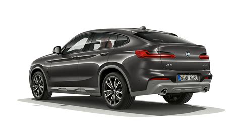 BMW X4 vista posteriore