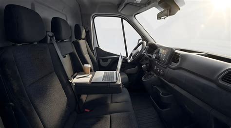 Ufficio mobile integrato nel Renault Master