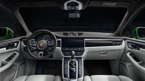 Interni Porsche Macan con nuovo infotainment