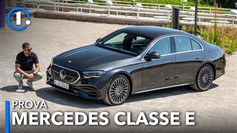 Mercedes Classe E a metano in rifornimento