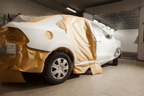 Preparazione della carrozzeria prima della verniciatura