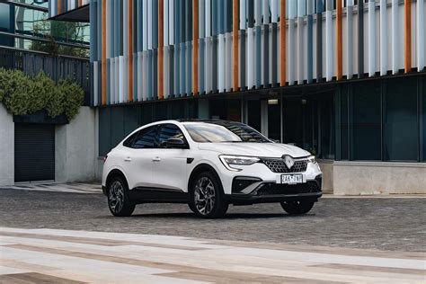 Sébastien Houbani nello spot Renault Arkana