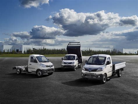 Comparazione dimensioni tra diverse versioni del Piaggio Porter