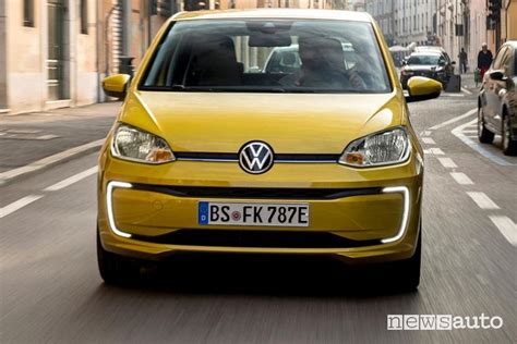 Volkswagen up! frontale