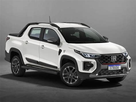 Dettagli frontali e laterali Fiat Strada